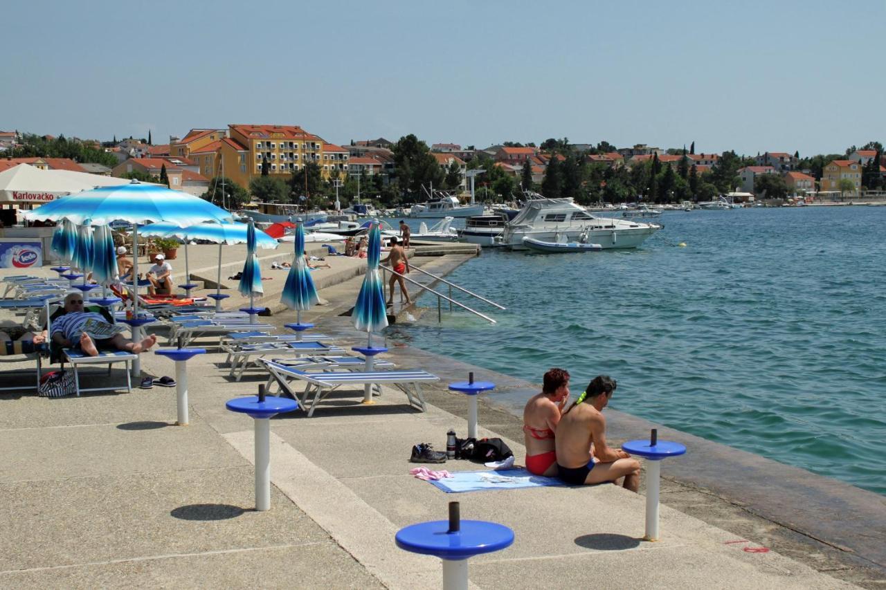 Apartments With A Parking Space Selce, Crikvenica - 5531 Bagian luar foto