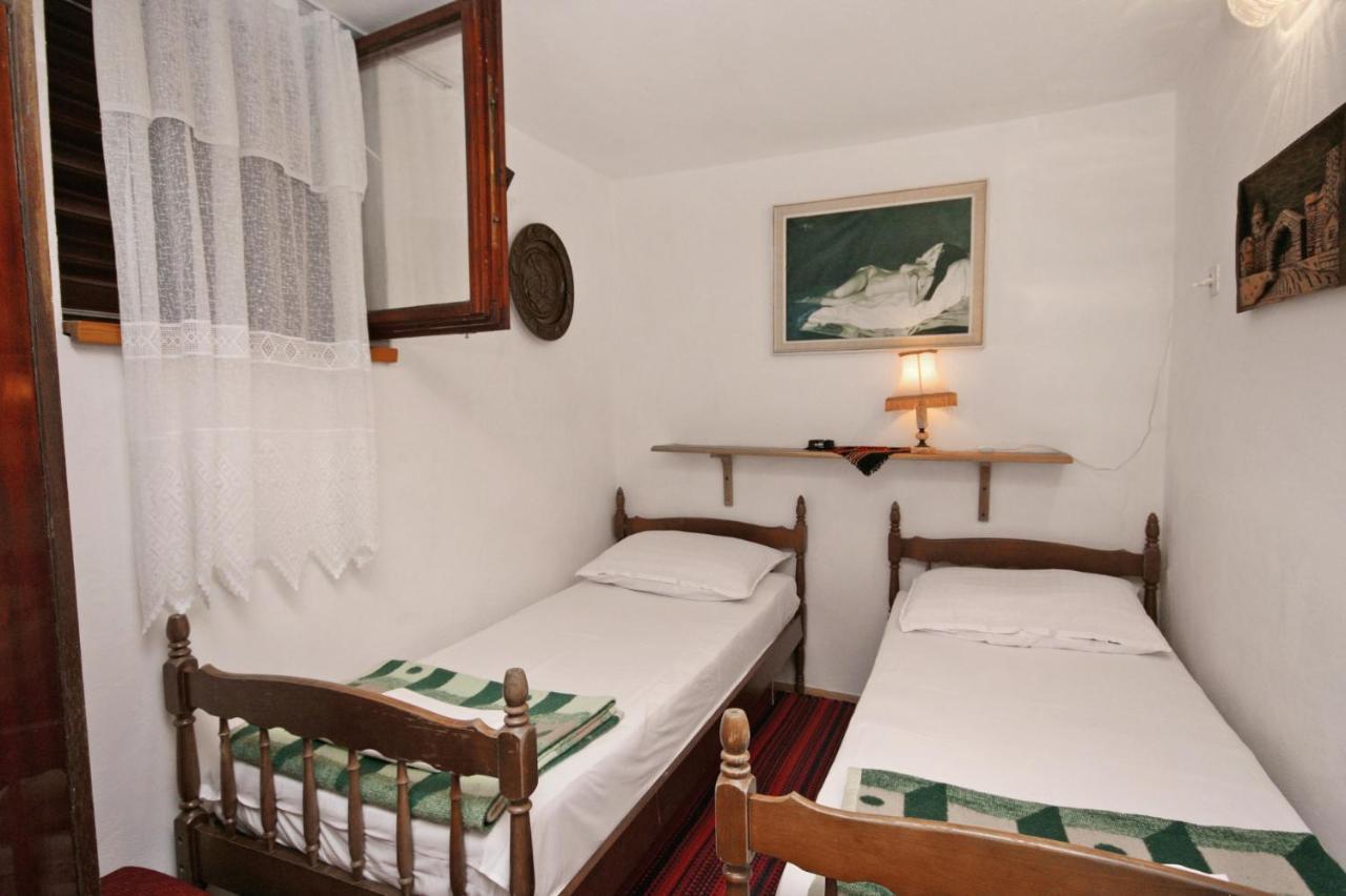 Apartments With A Parking Space Selce, Crikvenica - 5531 Bagian luar foto