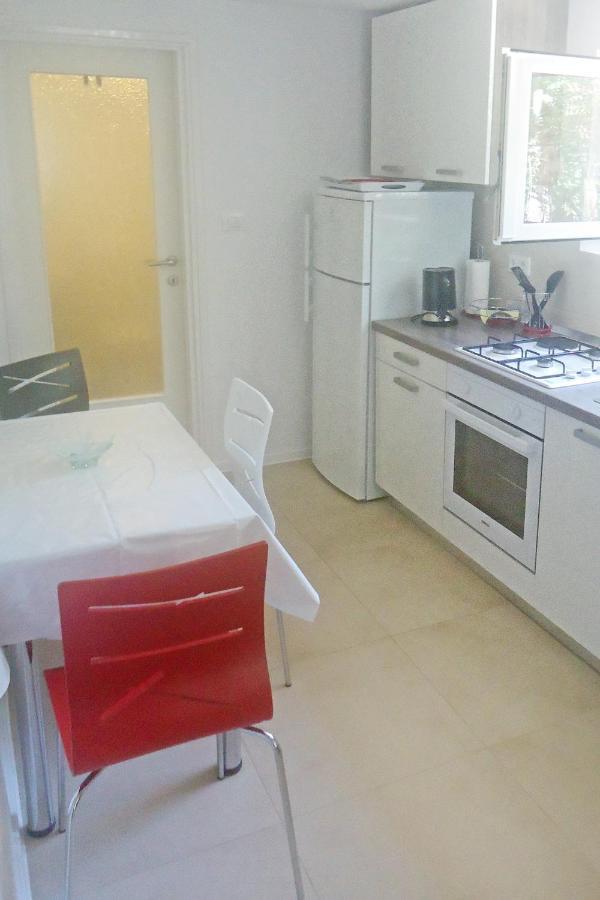 Apartments With A Parking Space Selce, Crikvenica - 5531 Bagian luar foto